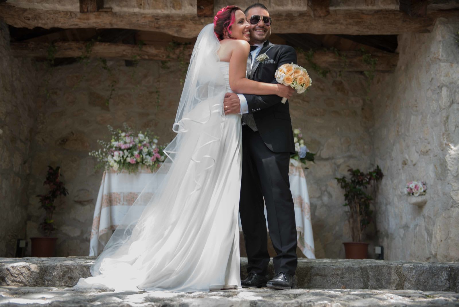 Un nuovo matrimonio celebrato al nostro altare. Un’altra famiglia che nasce qui nel nostro agriturismo