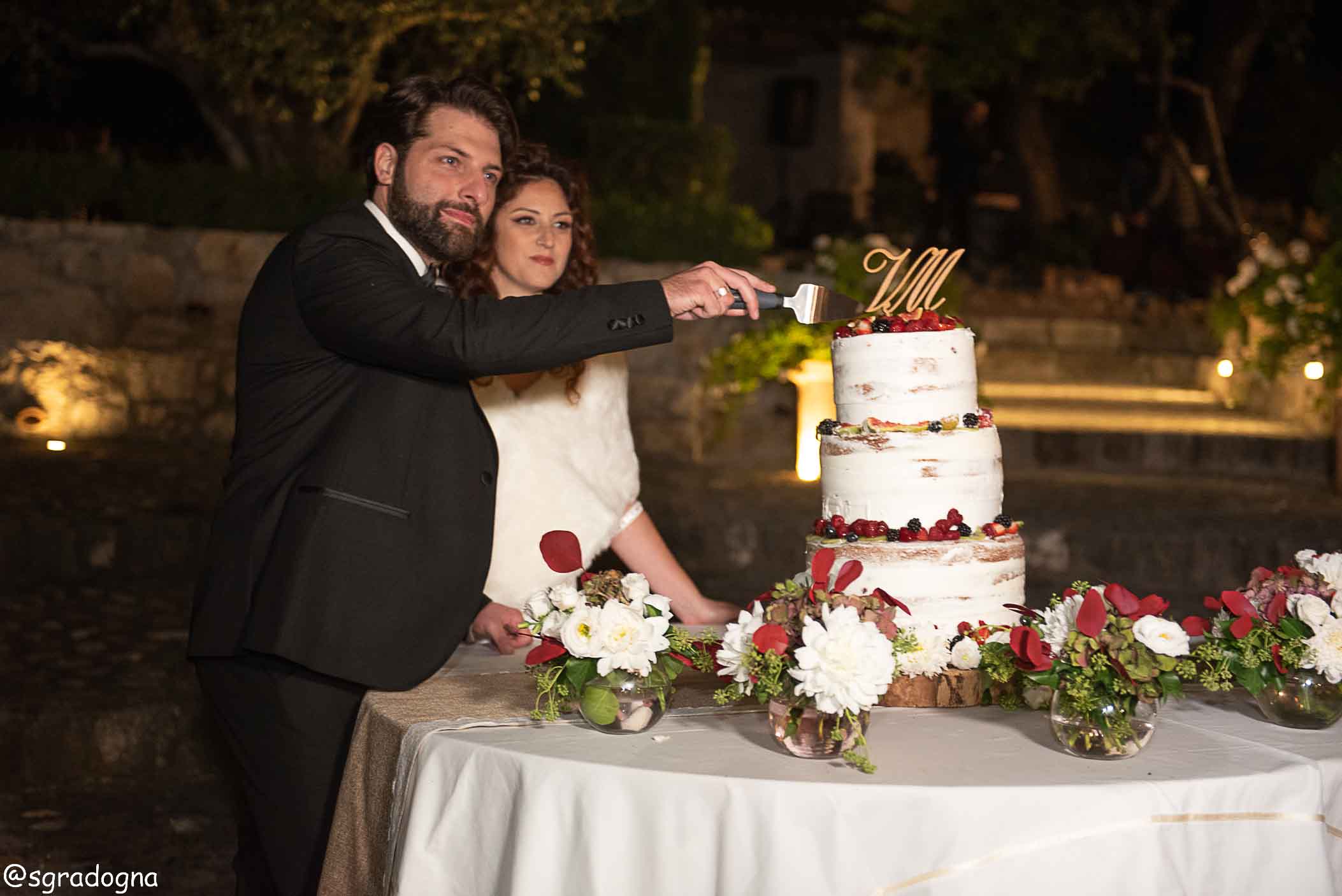 Miriam e Vittorio si sono promessi amore eterno davanti all’altare nel nostro giardino