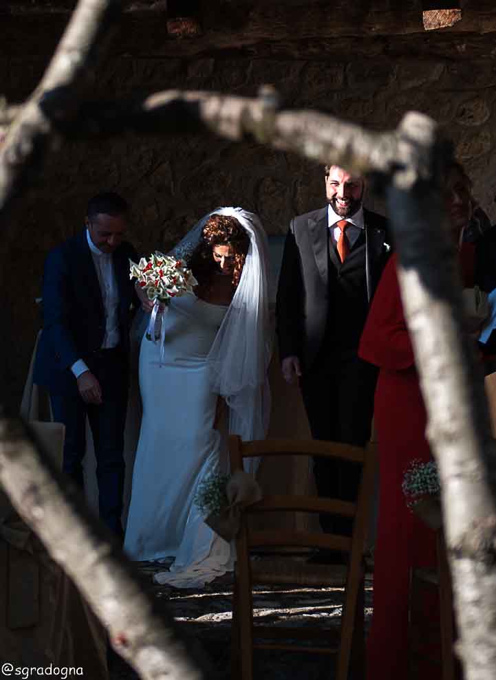 Miriam e Vittorio si sono promessi amore eterno davanti all’altare nel nostro giardino