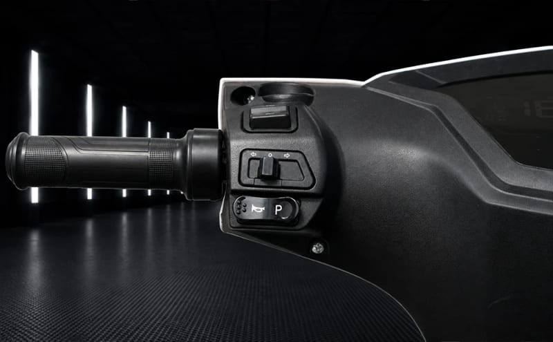 Y5 — Indicators, Horn & Parking Controls