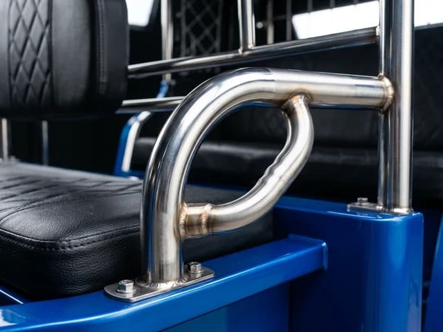 Mayuri Rattan — Sturdy steel handle bar