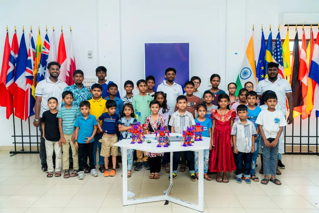 Build a Robot workshops, Batticaloa, 2025-07-10.