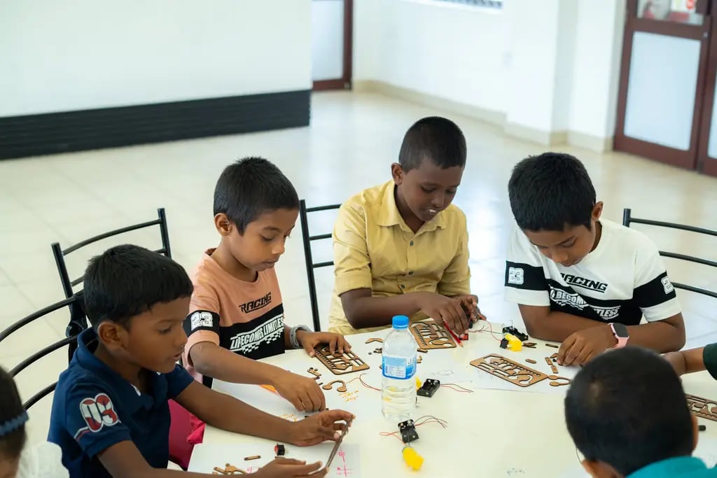 Maker Kit workshop, Batticaloa, 2025-09-07.
