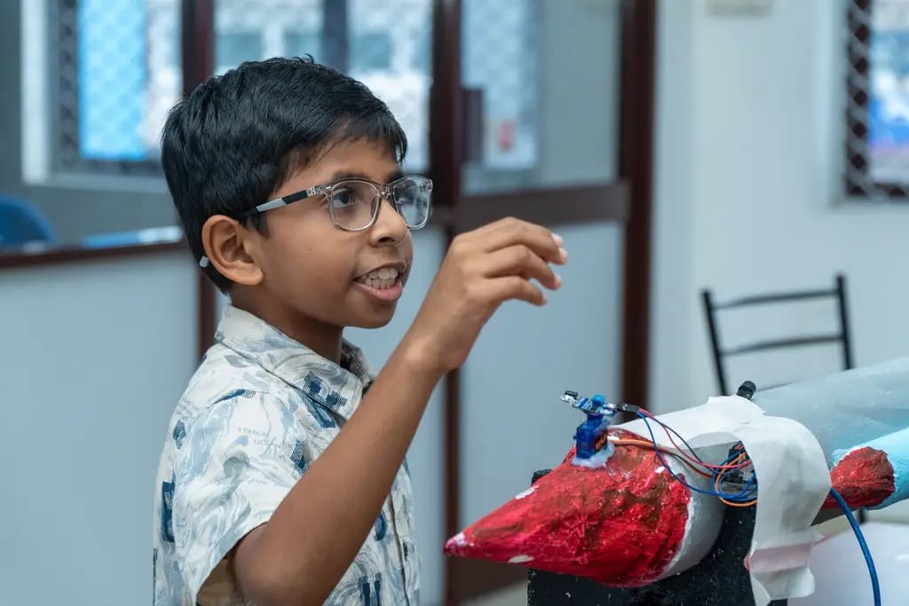 Maker Exhibition and Certificate Ceremony, Batticaloa, 2025-11-09.