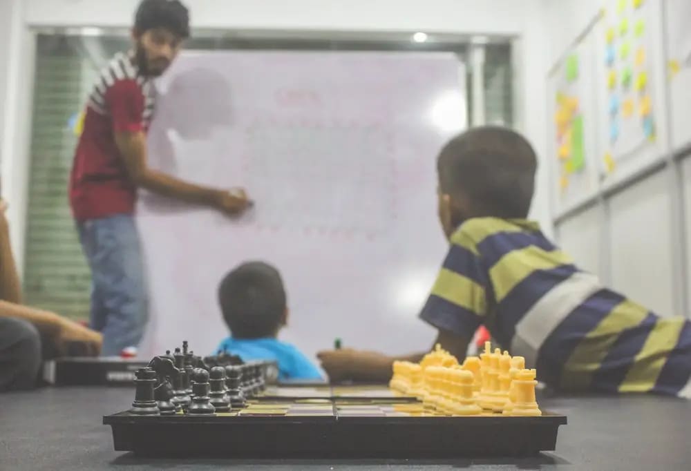 Chess coaching for children, Batticaloa, 2019-06-22.