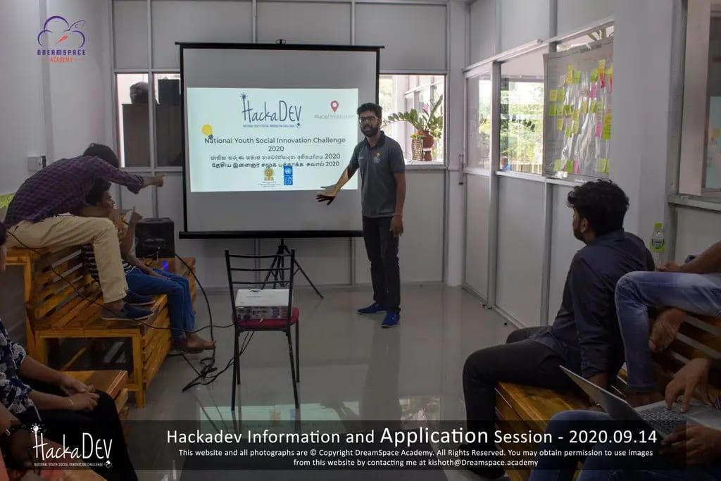 HackaDev information and application session, Batticaloa, 2020-09-14.