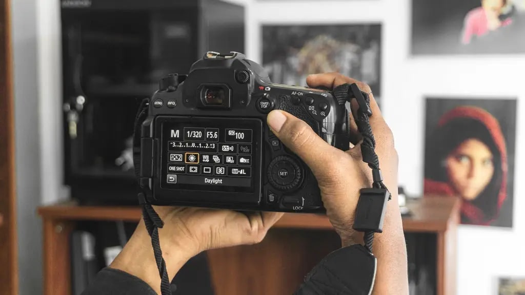 The first batch of the photography bootcamp, Batticaloa, 2021-04-01.