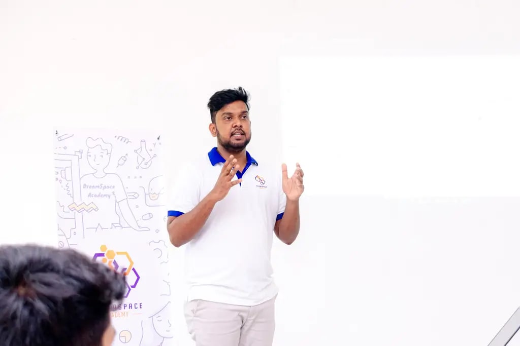 Project AISLE, the call-out for a third cohort, Batticaloa, 2021-07-22.