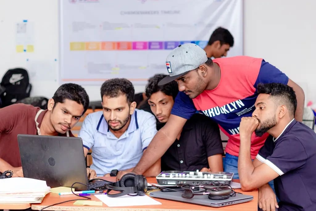 Music production bootcamp, Batticaloa, 2023-04-12.