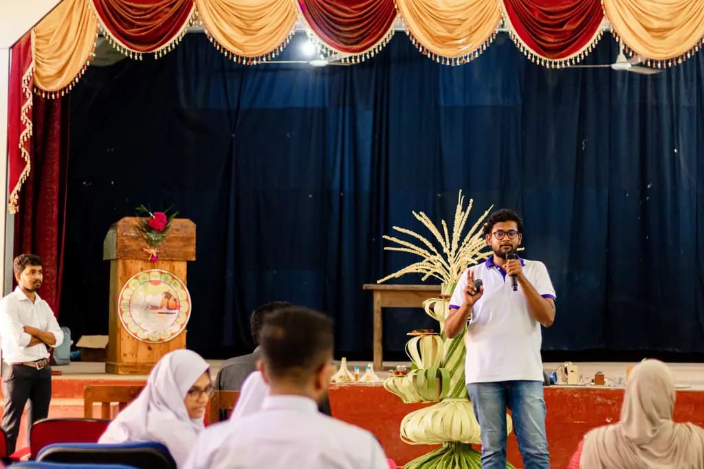 Kiran Central College, a science quiz and a workshop, Kiran, Batticaloa, 2023-05-02.