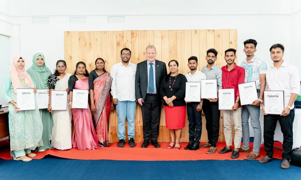Visual Content Makers graduate, and Dive EAST launches, Batticaloa, 2023-10-25.