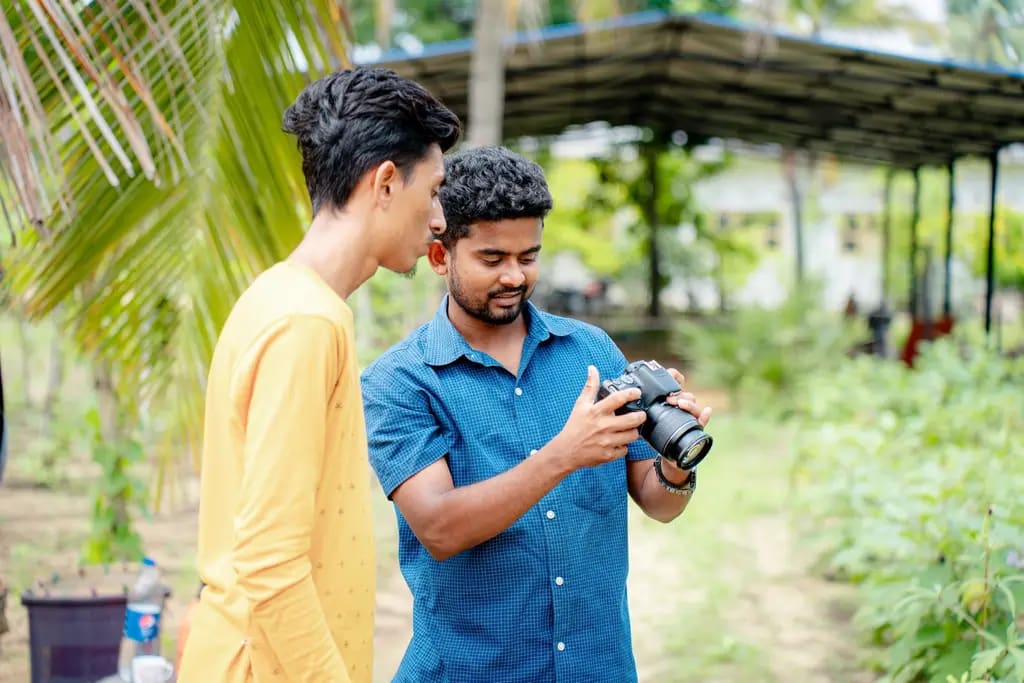 Media workshop for deaf and non-speaking participants, Batticaloa, 2023-10-28.