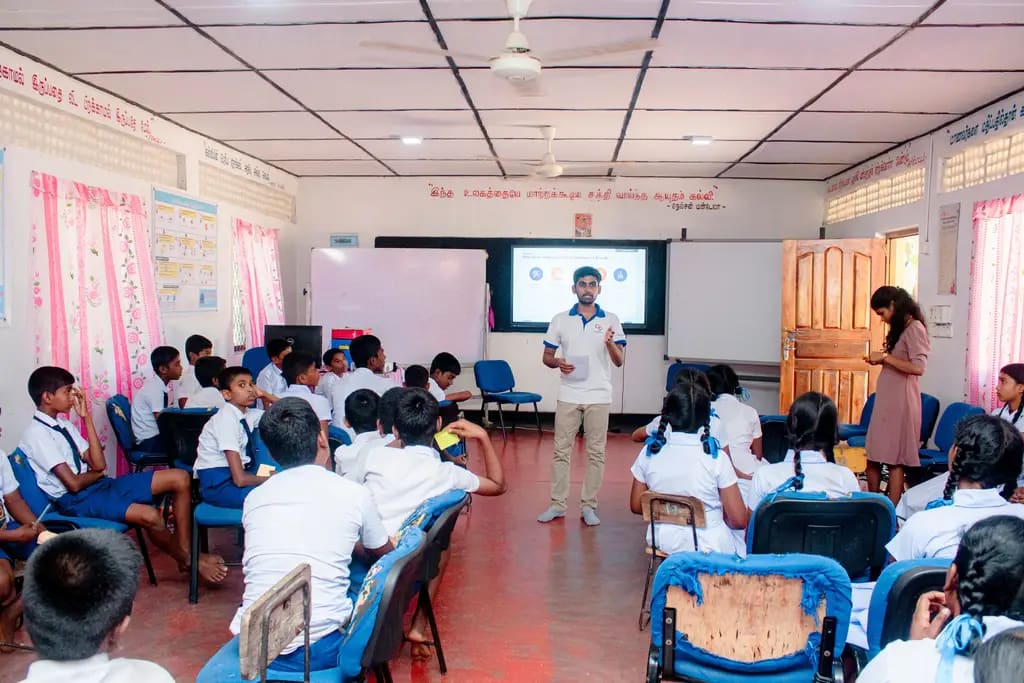 Knodel Foundation visits, Batticaloa, 2023-11-08.