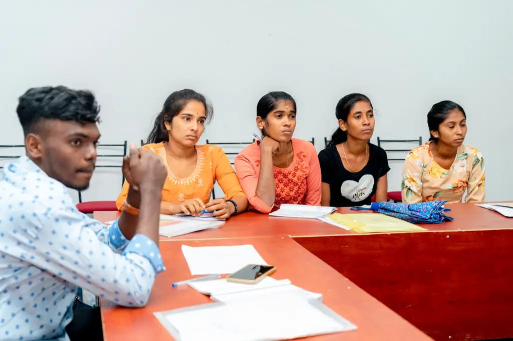 Entrepreneurship training for sculptors, Porathivu, 2024-07-15.