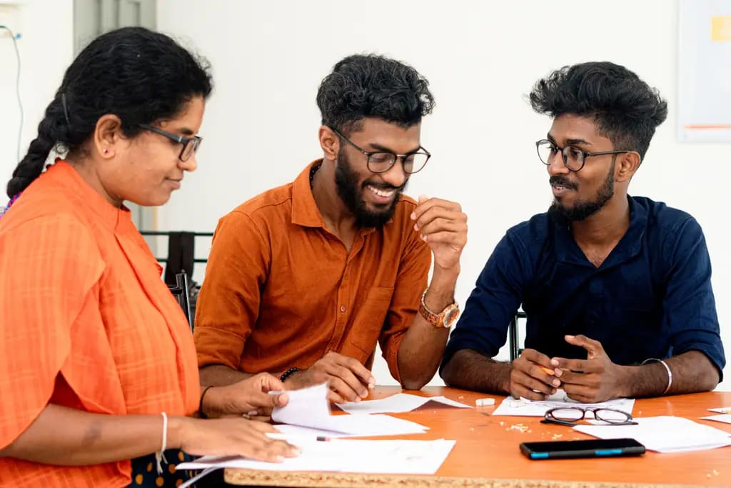 Digital drawing workshop, Batticaloa, 2023-03-25.