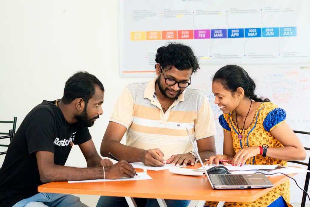 Digital drawing workshop, Batticaloa, 2023-03-25.