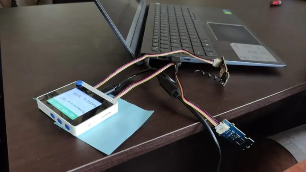 The Wio Terminal and a sensor used in the workshop, July 2022. Photo: Dinacon 2022.