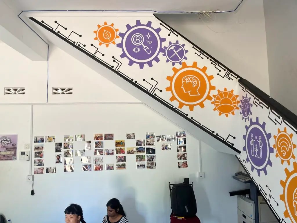 The finished mural along the entry staircase. Photo: Jasmine Gutbrod.