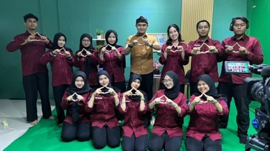 GenBI UPS Tegal Bahas Gaya Hidup dan Perilaku Finansial Gen Z Lewat GenBI Talk Podcast 2026