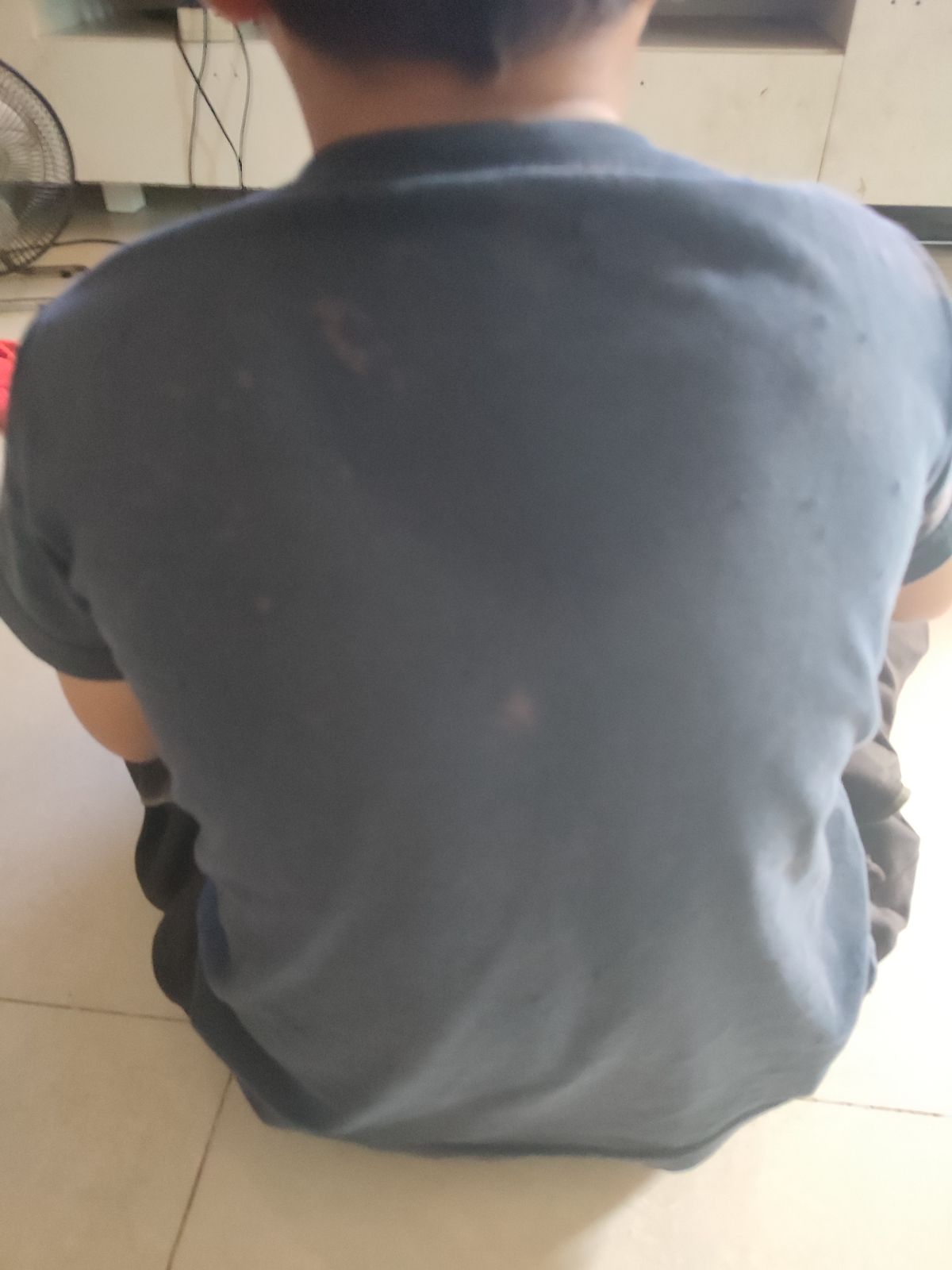 baju anak — depan