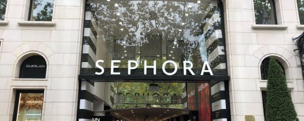 香りの国、フランスで最も売れた香水3選!セレクトショップ編