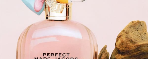 ありのままの自分が完璧。『MARC JACOBS(マーク・ジェイコブス)』の新作香水「PERFECT(パーフェクト)」