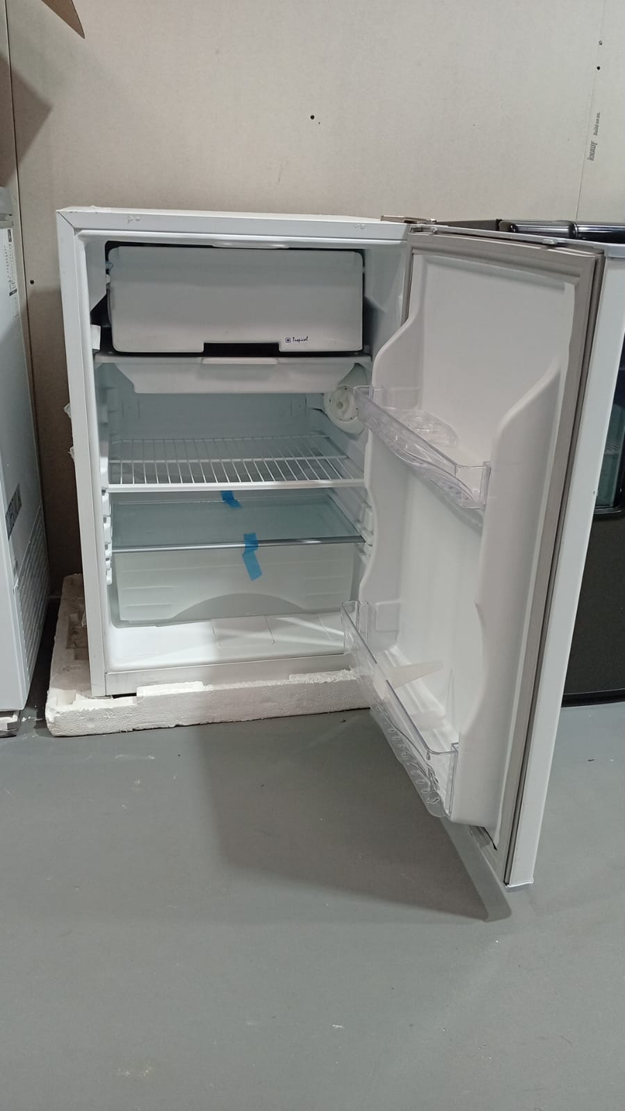 Heladera Briket Bajo Mesada BK1F 1010 Blanca