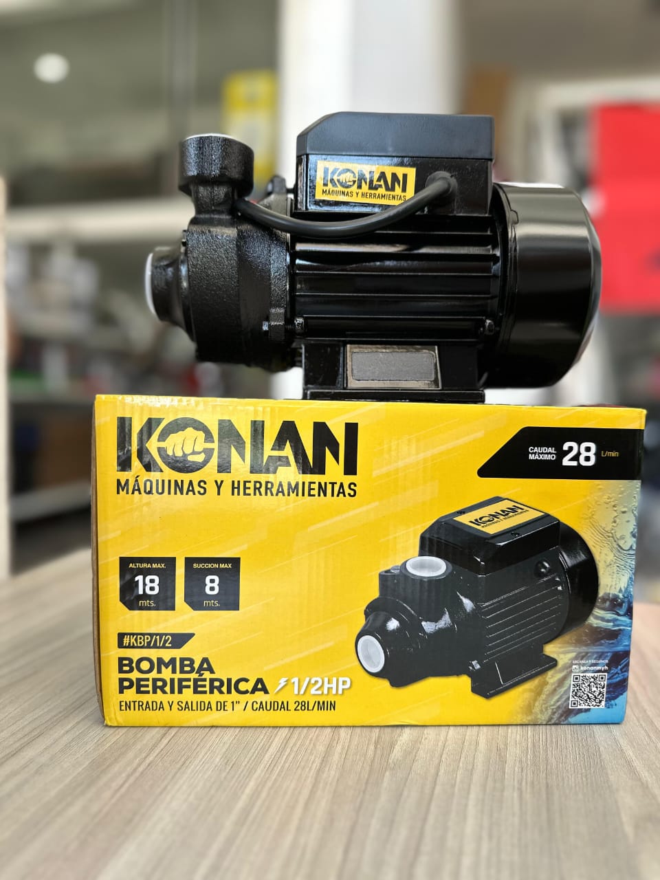 Bomba periférica de 1/2 HP KONAN