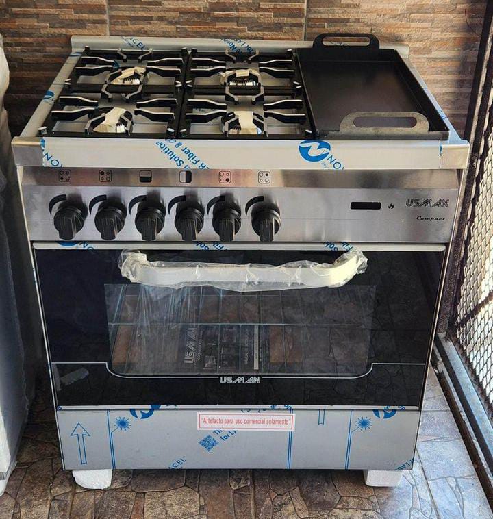 Cocina Industrial Usman Pta Vidrio c/ Plancha 80 Cm