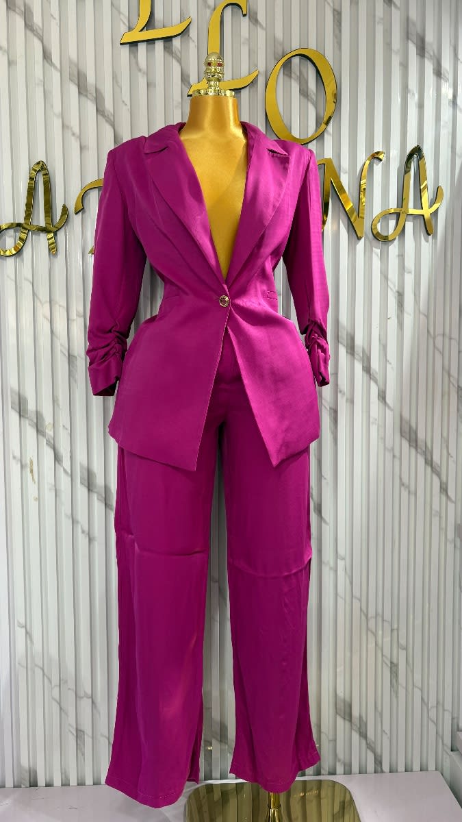 AGZ PINK SUIT