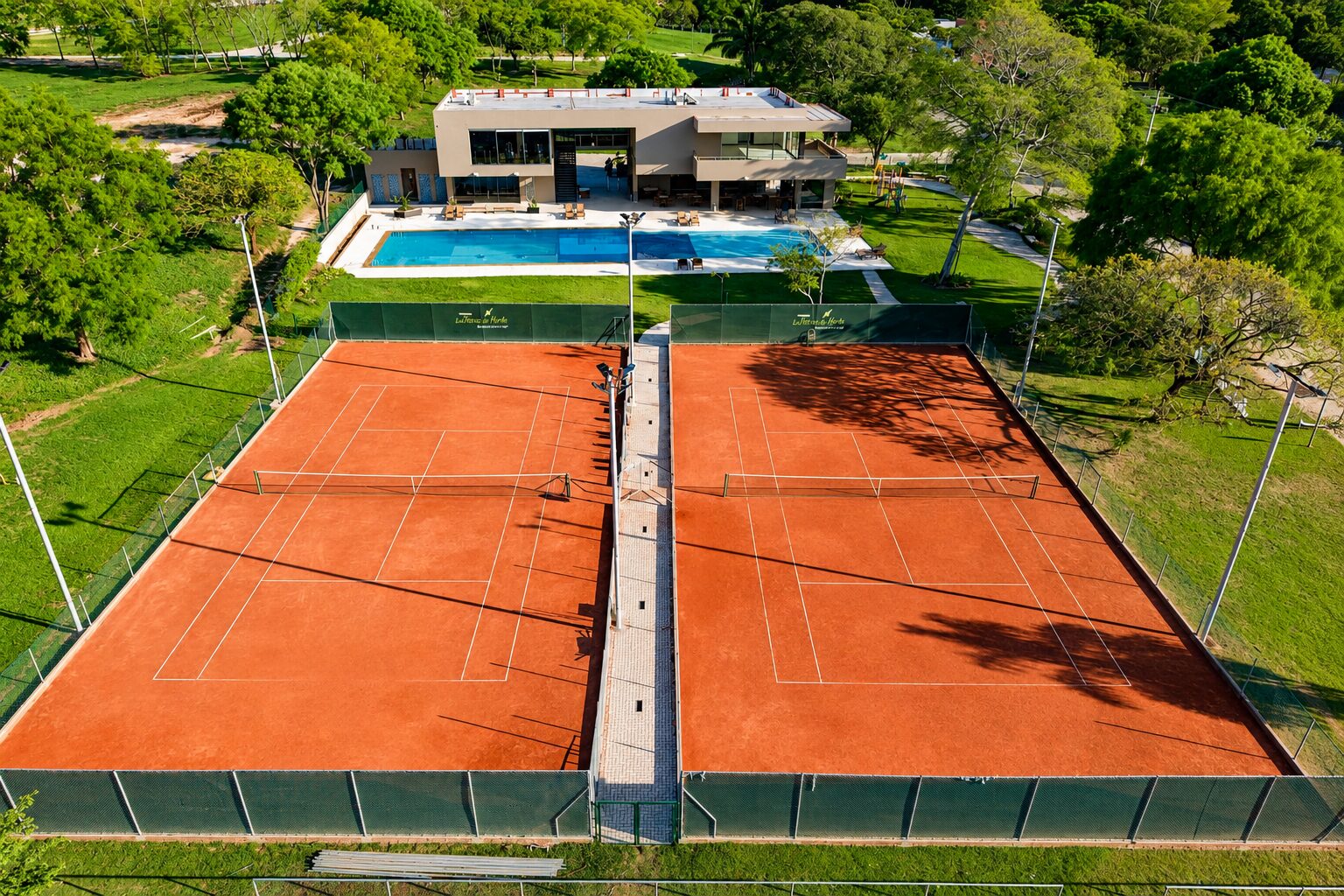 Canchas de tenis Olivos Urbanizaciones