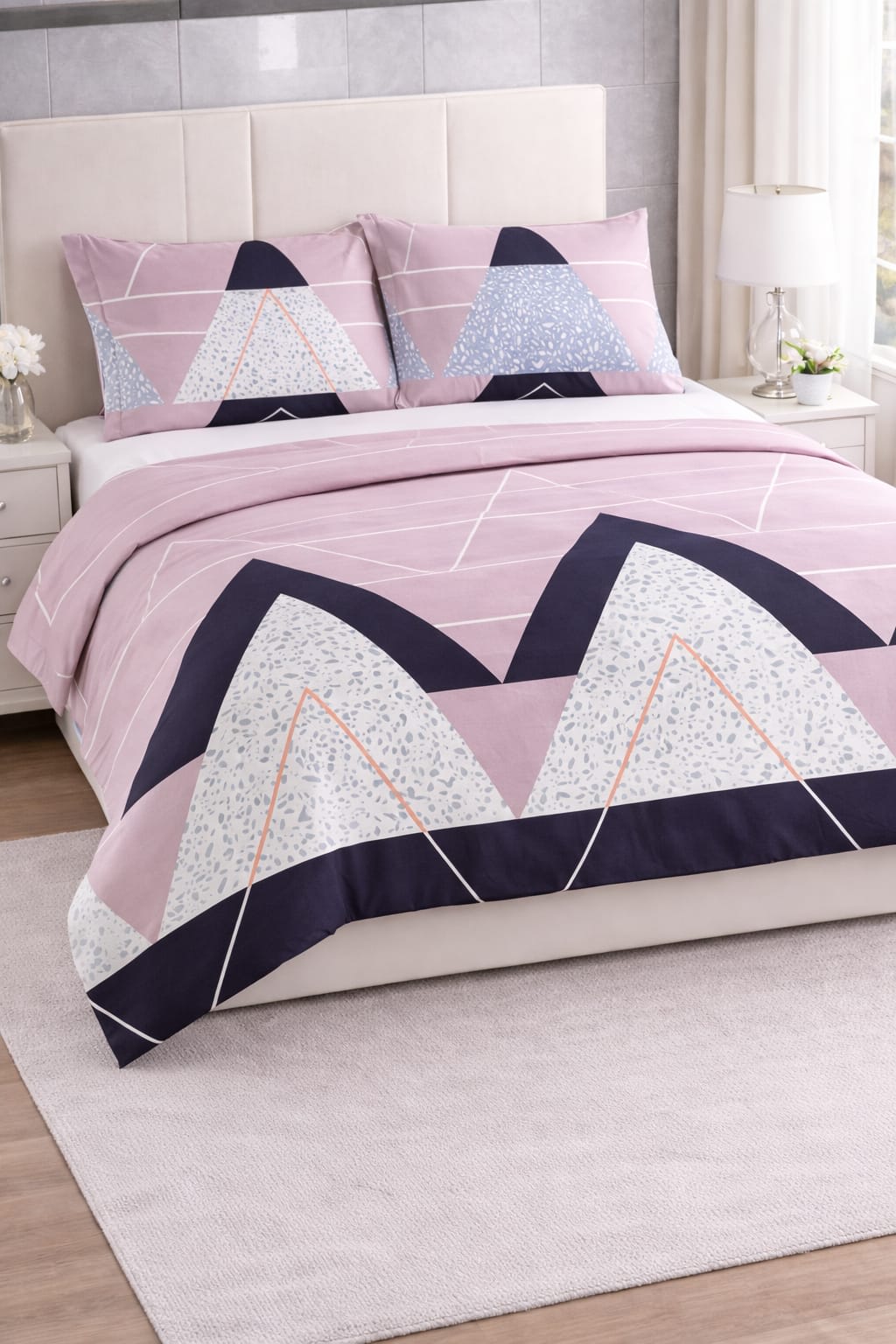 Sábanas geométricas rosa y navy en San Andresito Calle 9