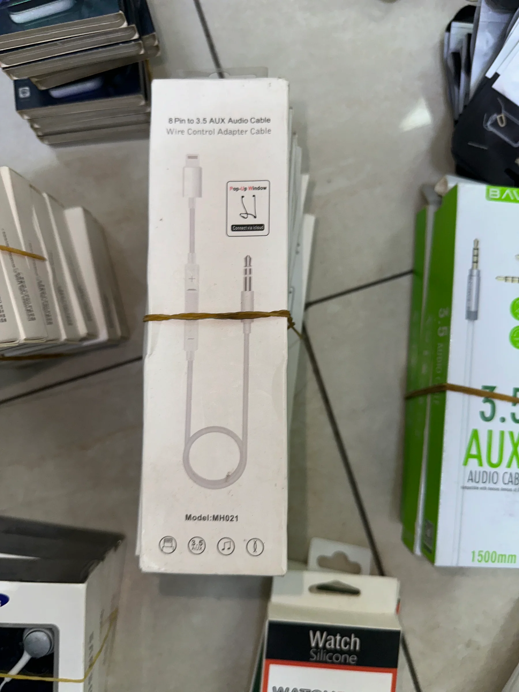 Aux ايفون