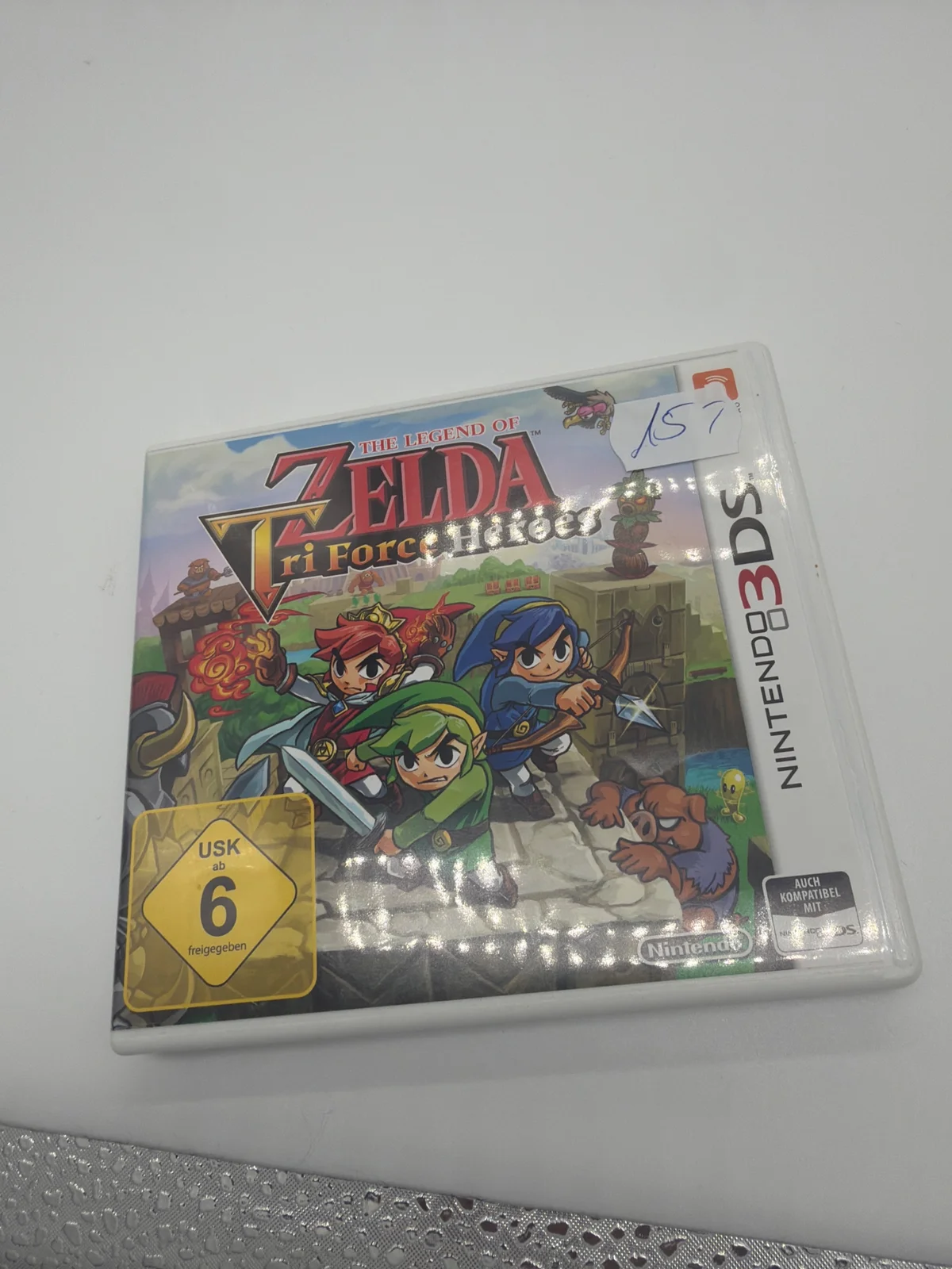 The Legend of Zelda: Tri Force Heroes (Nintendo 3DS)