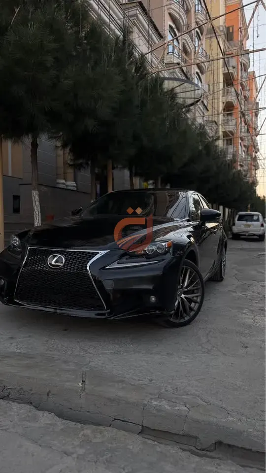 Lexus IS 2016
