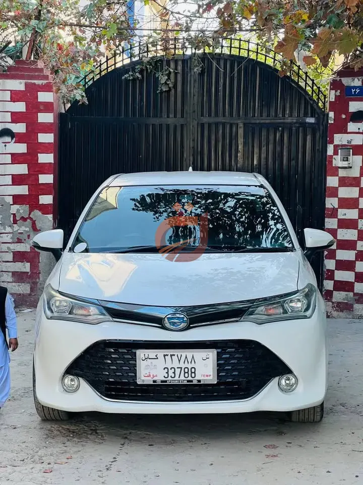 Toyota Corolla Fielder 2016