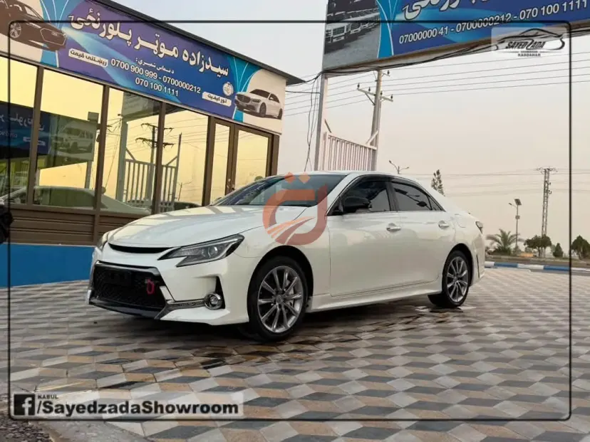 Toyota Mark X 2018