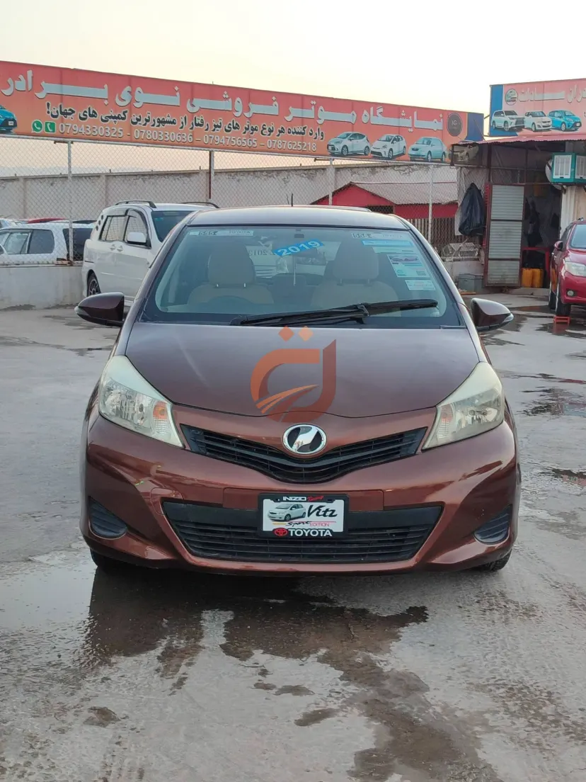 Toyota Vitz 2013