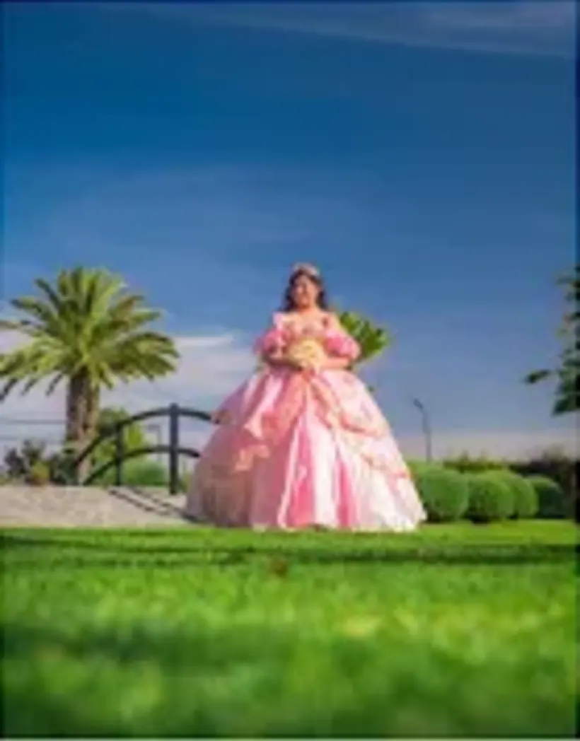quinceaneros 4