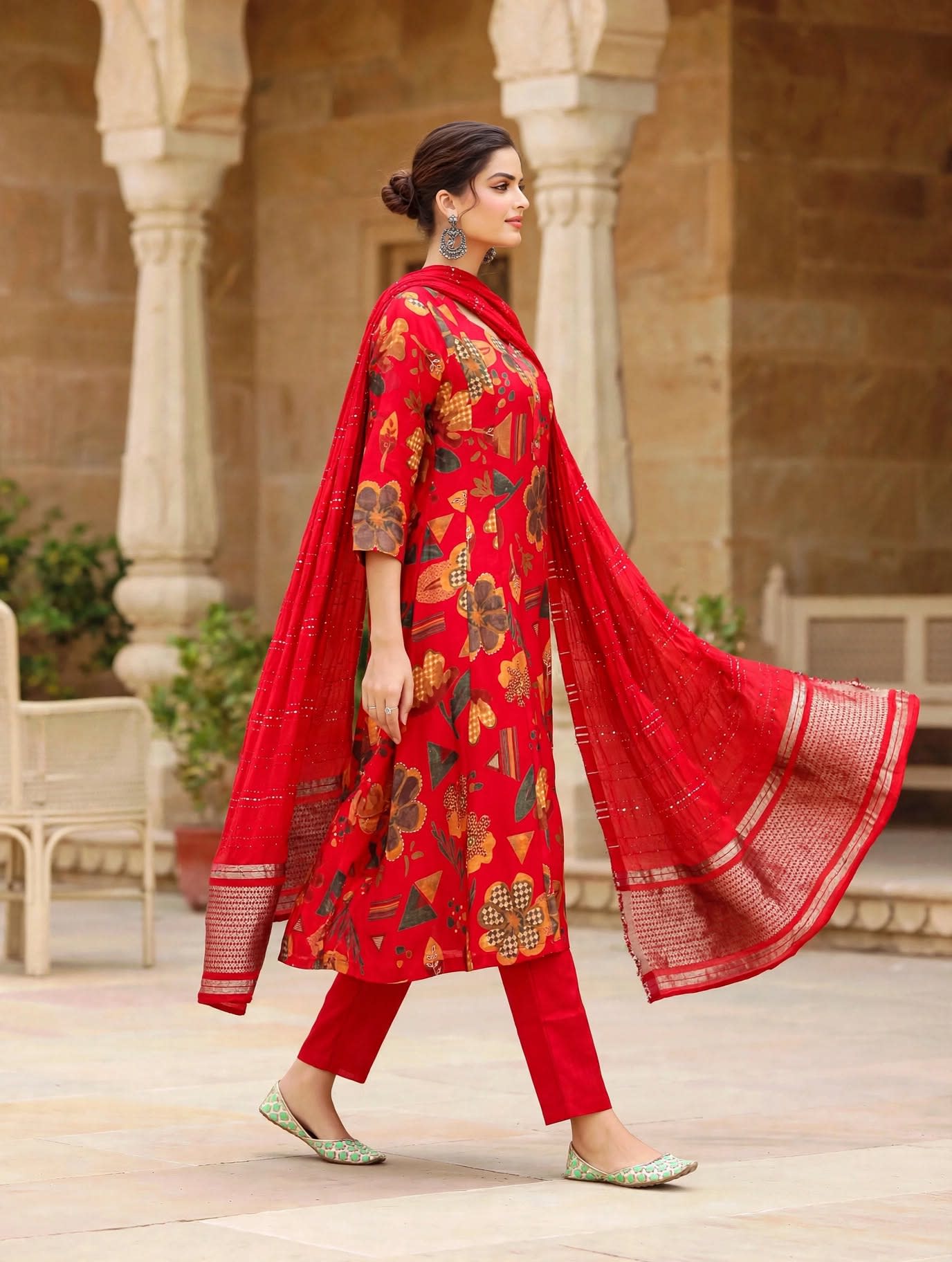 Red Floral Printed A-line Kurta Set thumbnail 4