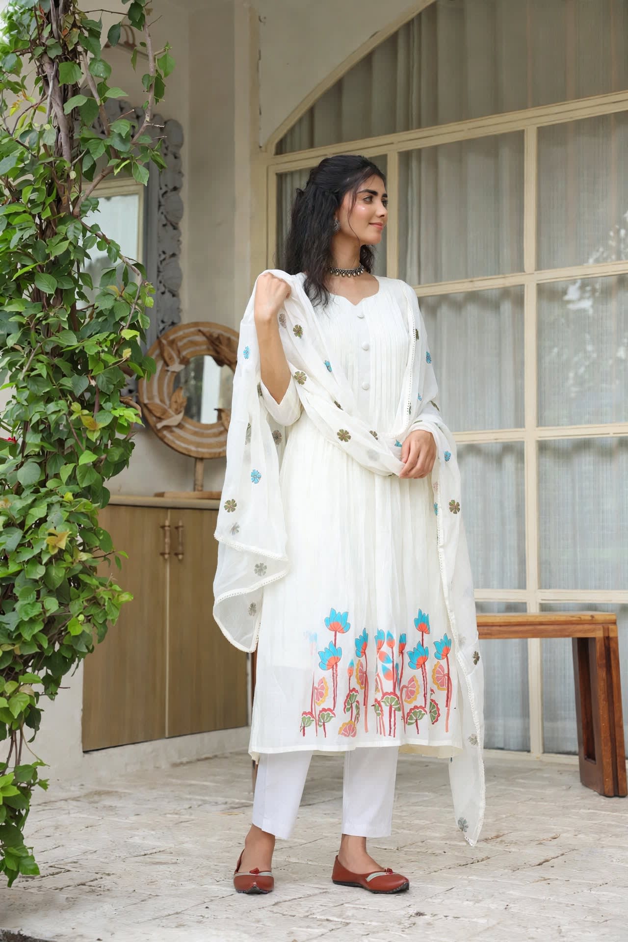 Cream Floral Embroidered Kurta Set