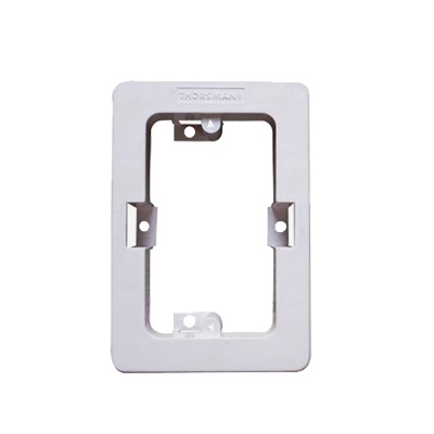 Caja Sin Fondo Universal, Color Blanco de PVC Auto Extinguible (7900-02002) THORSMAN TMK-C