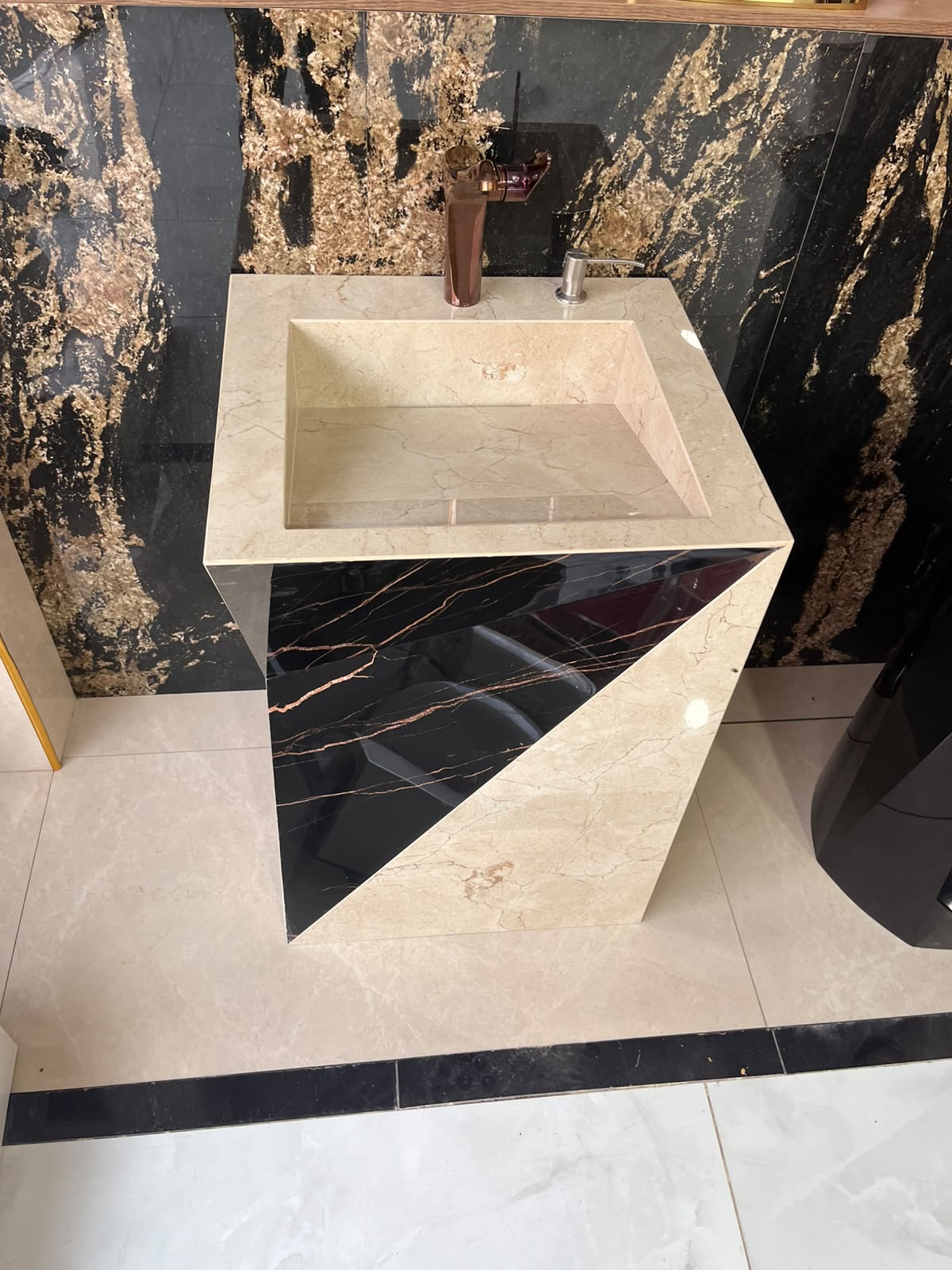 حوض استاند 3D