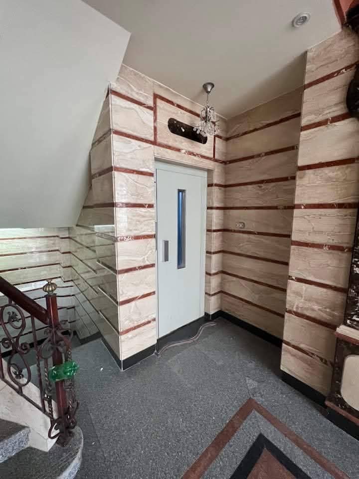 مدخل برشيا وامبرادور 