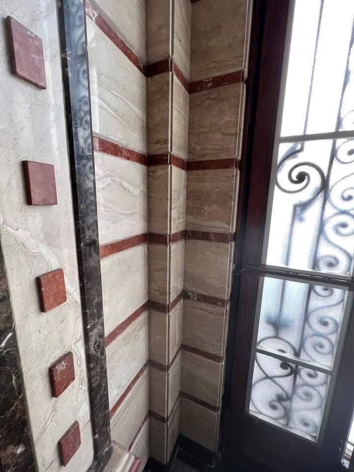 مدخل برشيا وامبرادور 