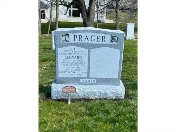 jewish double monuments - Prager