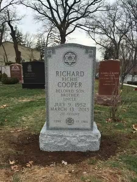 jewish single monuments - Cooper