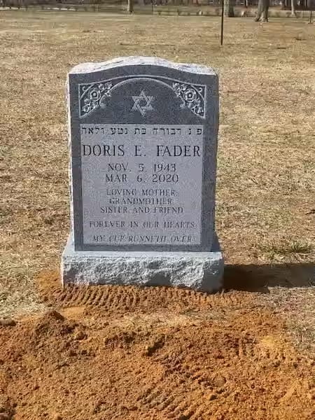 jewish single monuments - Fader