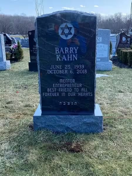 jewish single monuments - Kahn