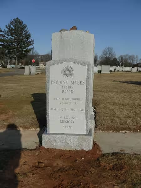jewish single monuments - Myers